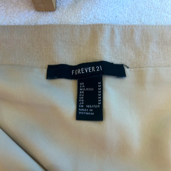 Forever 21 Tan Brown Beige Faux Mini Wrap Linen Skirt sz M EUC Sexy Simple - Picture 10 of 16